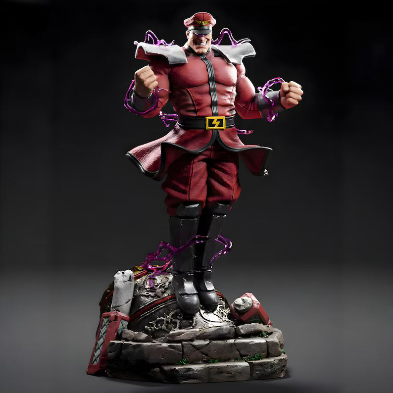 Figurine M. Bison Street Fighter imprimée en résine 3D, portant son uniforme militaire rouge emblématique et entouré d'éclairs violets du Psycho Power sur un socle de combat détaillé.